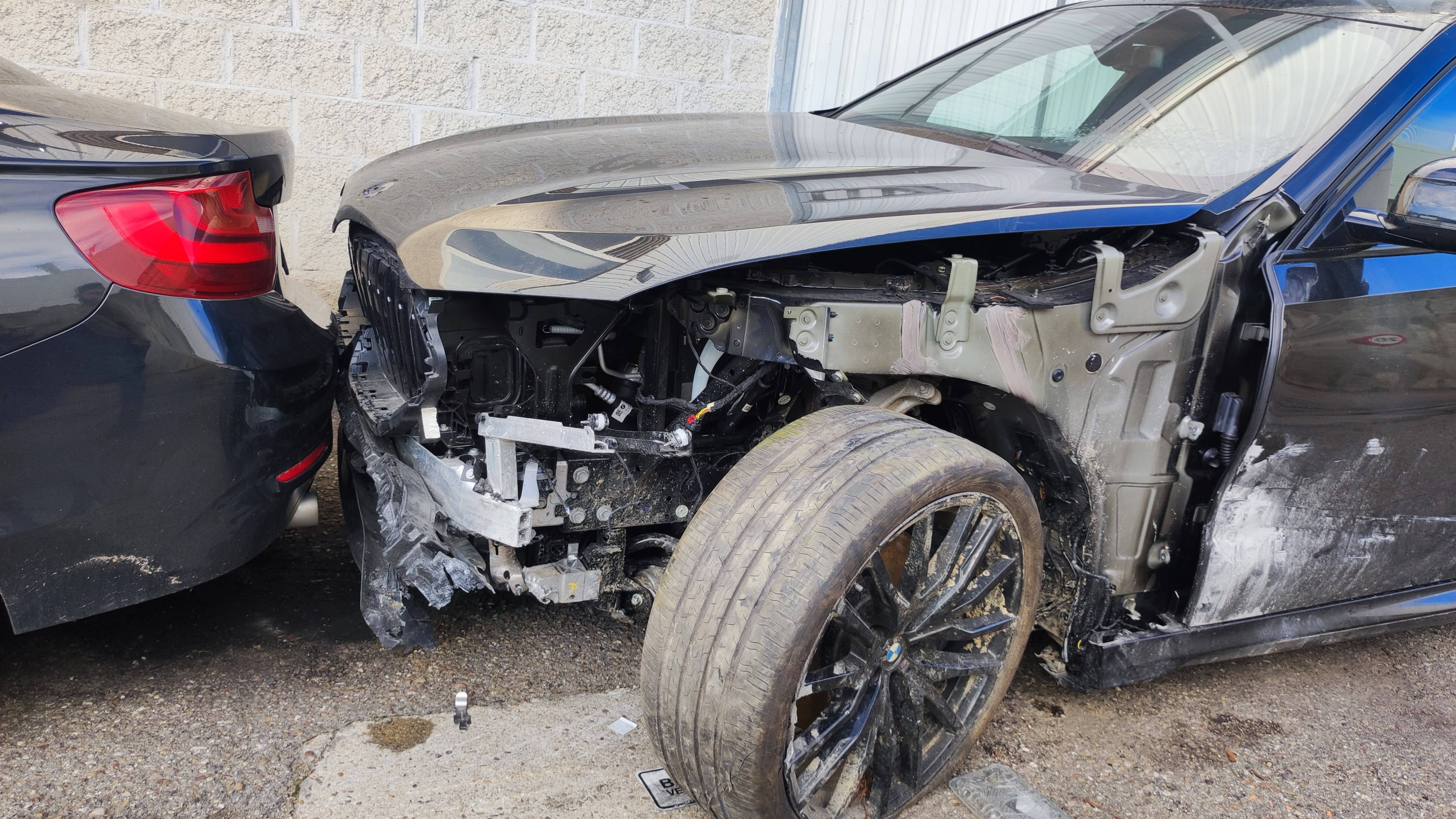 COLISIÓN BMW COLISIÓN BMW